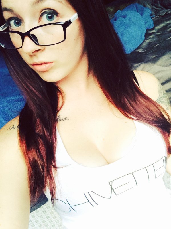 Девушки с большой грудью (эротика)