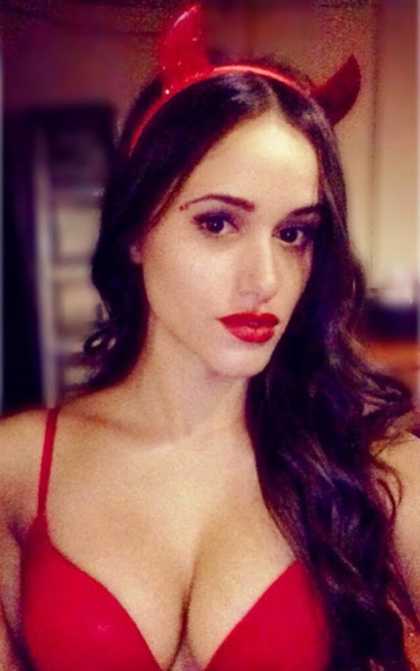 Девушки с большой грудью (эротика)