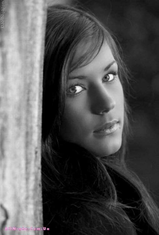 Девушки с красивыми лицами (45 фото)