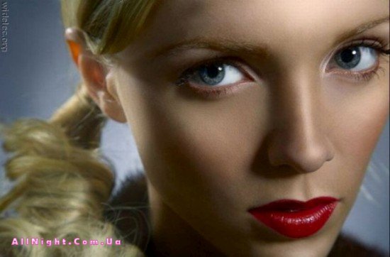 Девушки с красивыми лицами (45 фото)