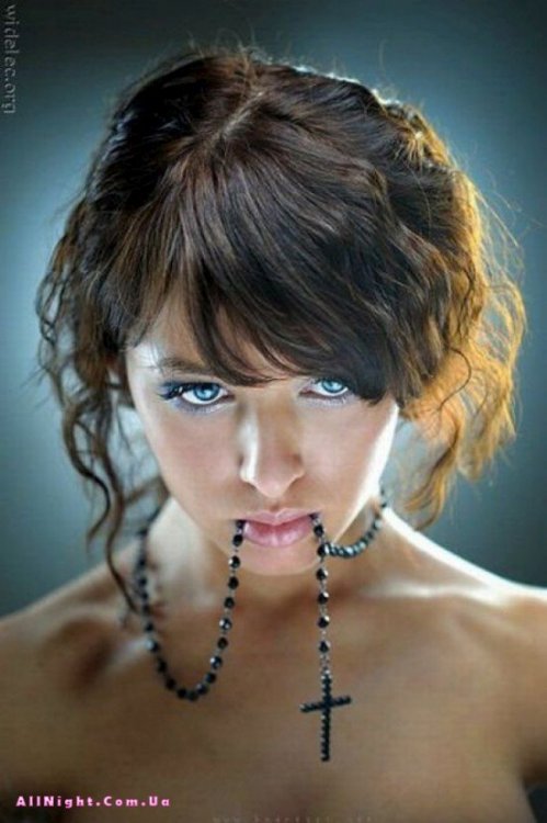 Девушки с красивыми лицами (45 фото)