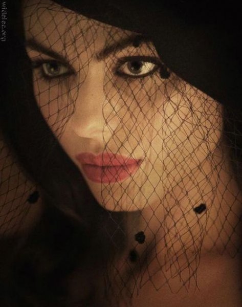 Девушки с красивыми лицами (45 фото)