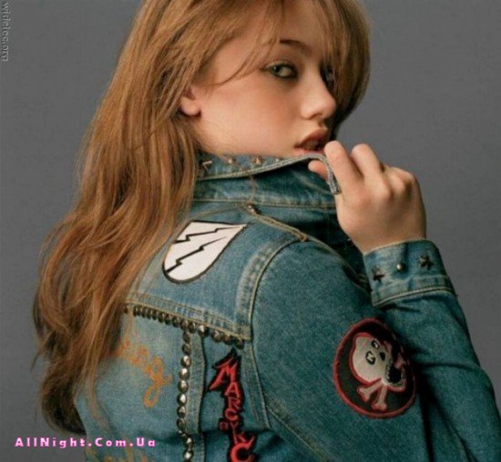 Девушки с красивыми лицами (45 фото)