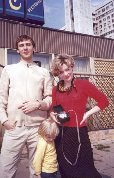 "Гостья из будущего" Наталья Мурашкевич - тогда и сейчас "Гостья из будущего" Наталья Мурашкевич - тогда и сейчас