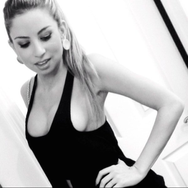 Грудь - вид сбоку