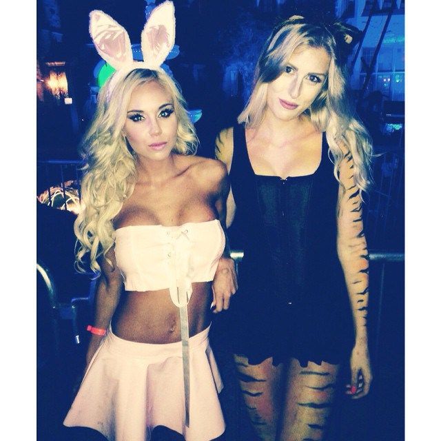 Как веселятся на вечеринке Playboy Halloween Party Как веселятся на вечеринке Playboy Halloween Party