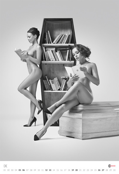 Календарь от польских гробовщиков (эротика)