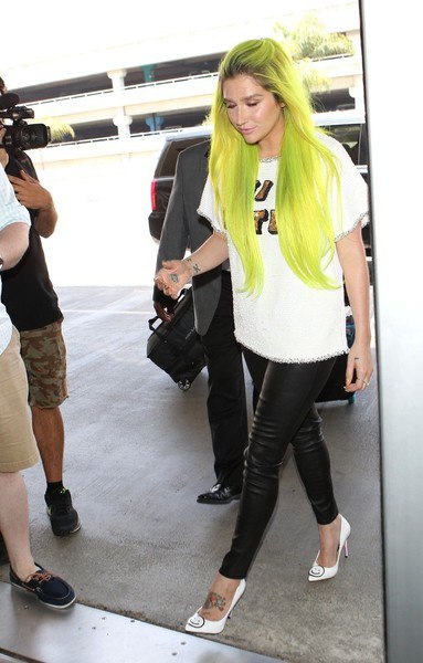 Кеша в аэропорту LAX - 18 июня