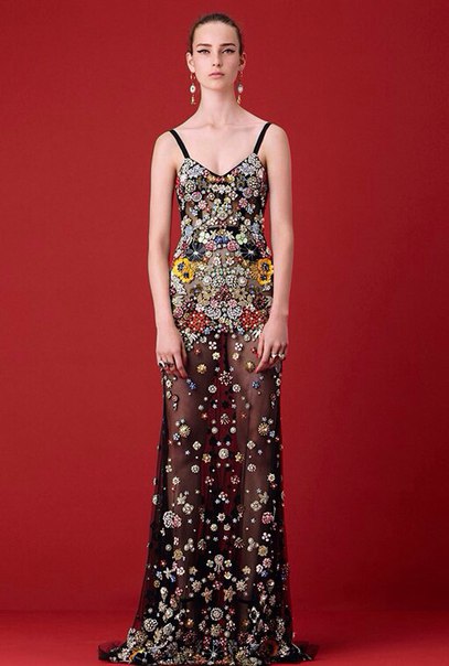 Коллекция Alexander McQueen 2016