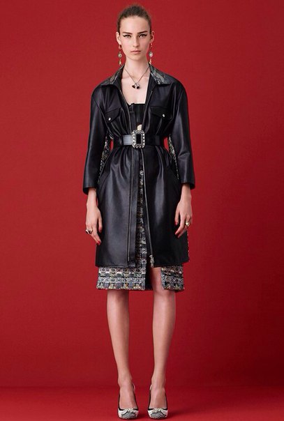 Коллекция Alexander McQueen 2016