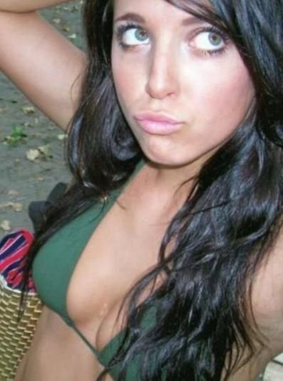 Любительские фото девушек (подборочка номер 35)