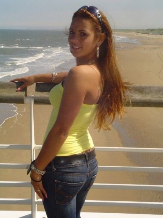 Любительские фото девушек (подборочка номер 35)