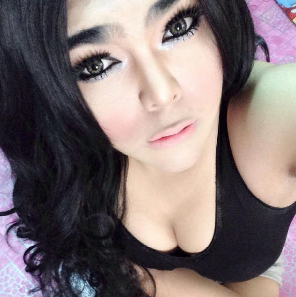 Милая девушка из Азии Милая девушка из Азии