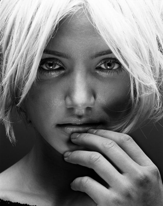 Портреты красивых девушек Портреты красивых девушек