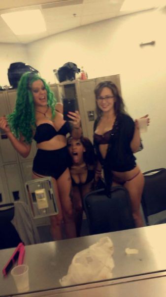 Пошлые картинки для взрослых. Часть 59 (эротика)