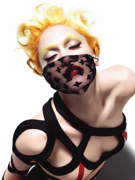 Проект "Голые знаменитости" Гвен Стефани