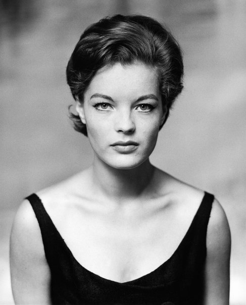 Проект "Голые знаменитости" Роми Шнайдер Голая