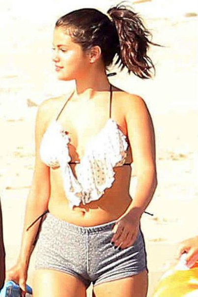 Селена Гомес (голые звезды, обнаженные знаменитости)