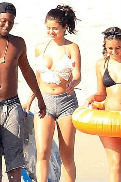 Селена Гомес (голые звезды, обнаженные знаменитости)