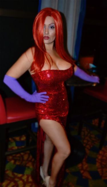 Симпатичные девушки с большим бюстом