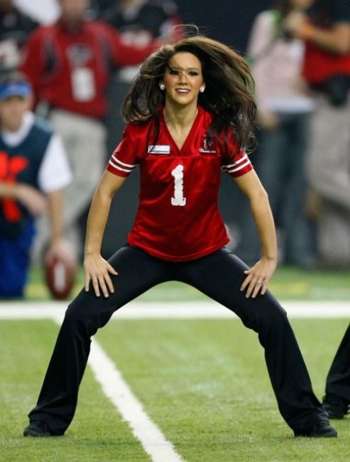 Стройные девушки из группы поддержки Стройные девушки из группы поддержки