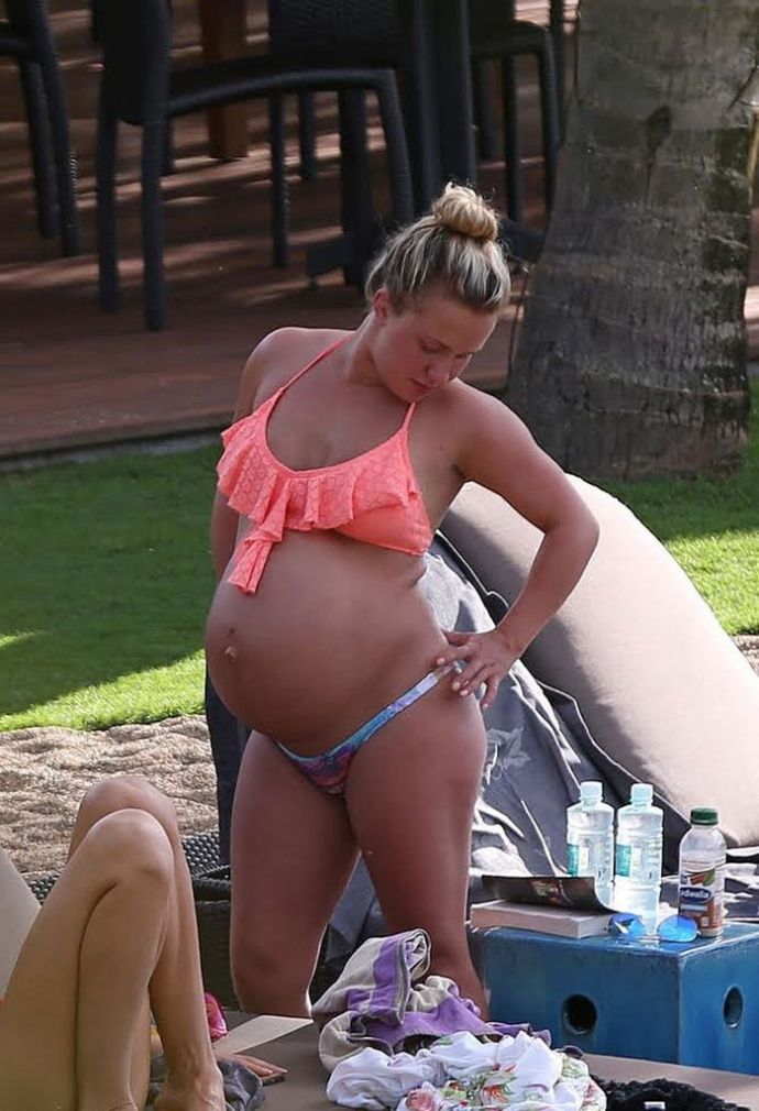 Беременная Хейден Панеттьер