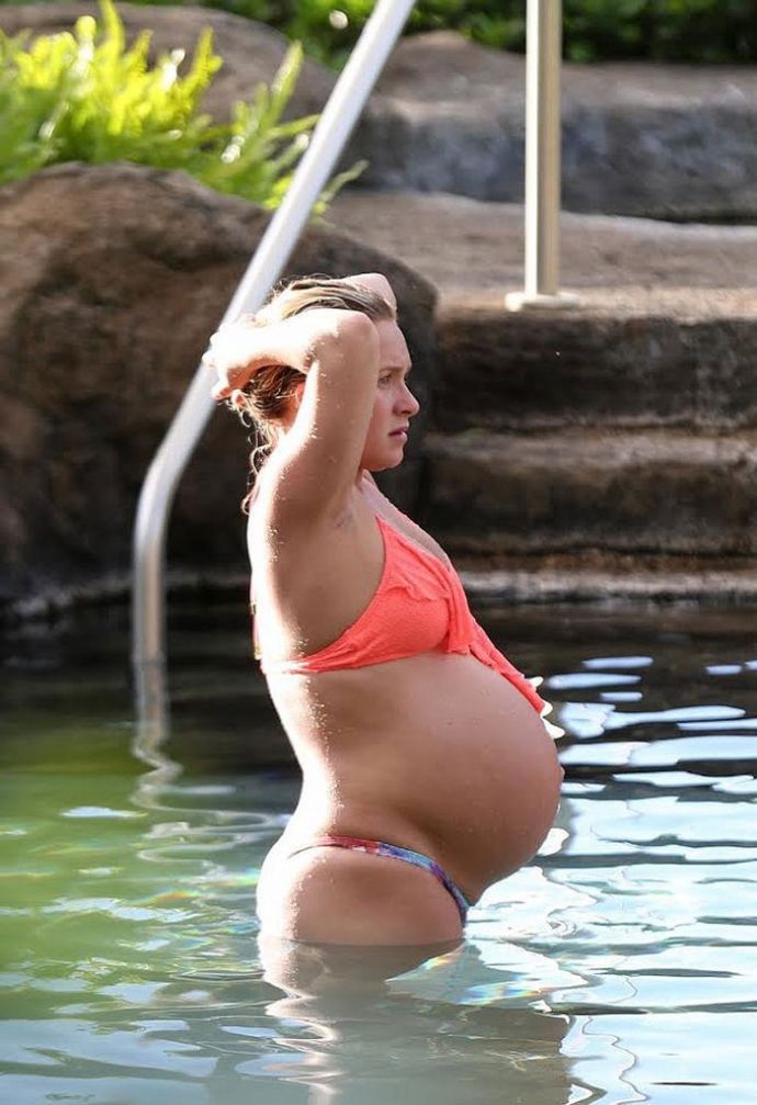 Беременная Хейден Панеттьер