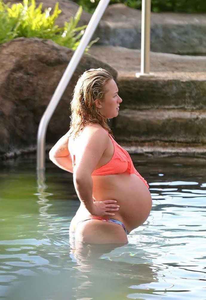 Беременная Хейден Панеттьер