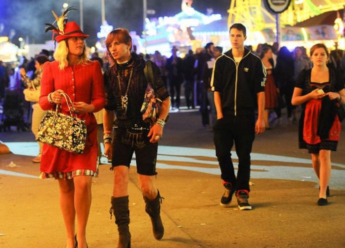 Девушки и пиво