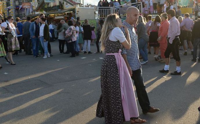 Девушки и пиво