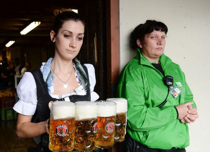 Девушки и пиво