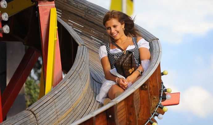 Девушки и пиво