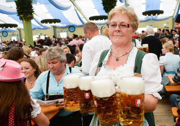 Девушки и пиво