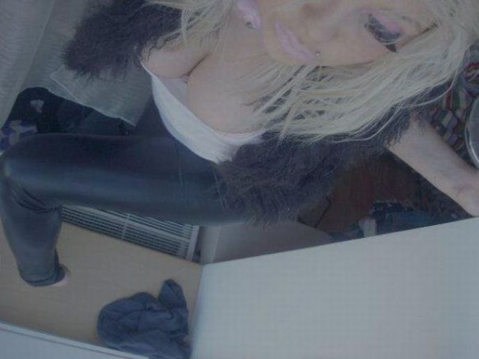 Девушки с отечественных социальных сетей