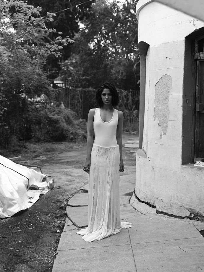 Фрида Пинто (Freida Pinto) для Yahoo! Style