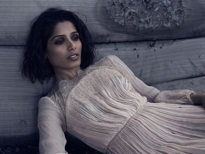 Фрида Пинто (Freida Pinto) для Yahoo! Style