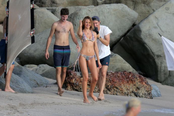 Идеальная фигура в бикини от Victorias Secret