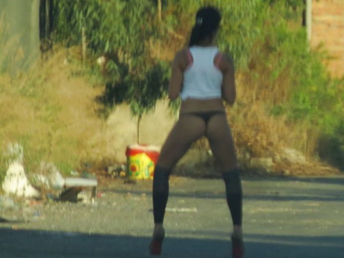 Итальянские девушки легкого поведения. Часть 2