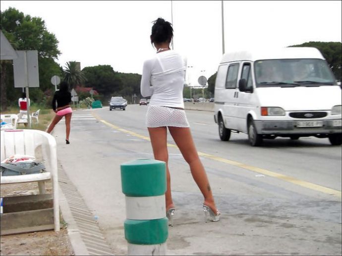 Итальянские девушки легкого поведения. Часть 2