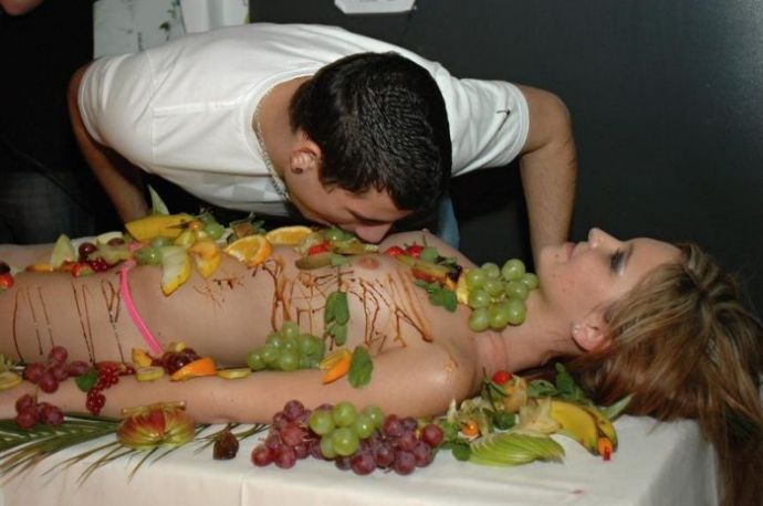 Креативный способ привлечь посетителей в ночной клуб