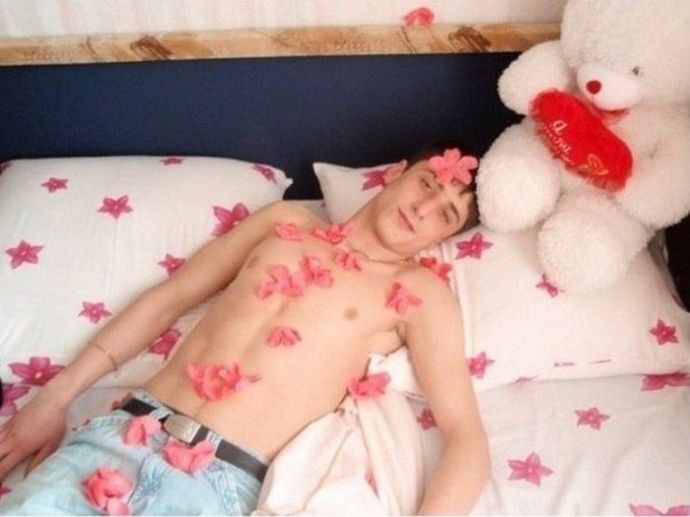 Отборные мачо из интернета