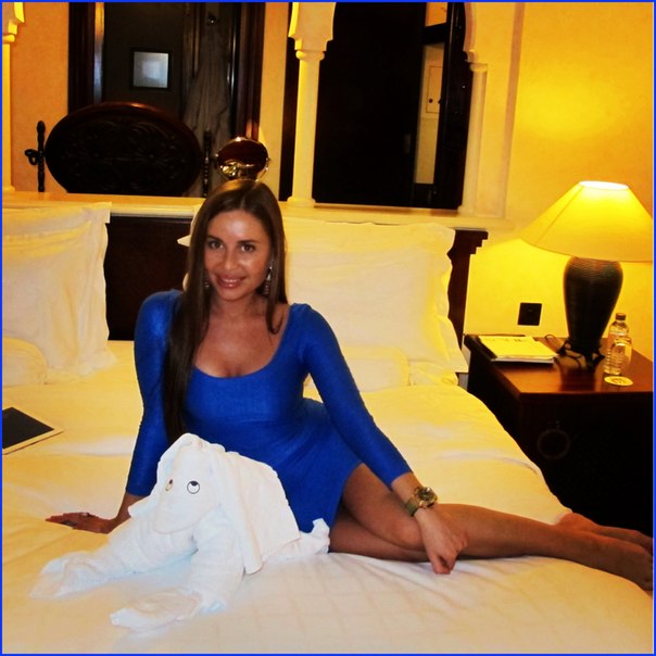 Юля Михалкова стала 49-й в списке самых сексуальных женщин России Юля Михалкова стала 49-й в списке самых сексуальных женщин России