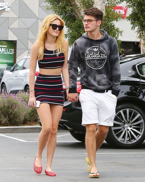 Белла Торн и Грегг Салкин на шоппинге в ЛА - 5 июля
