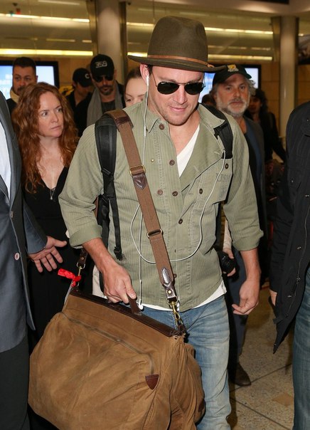 Ченнинг Татум и Джо Мангальелло в аэропорту Сиднея