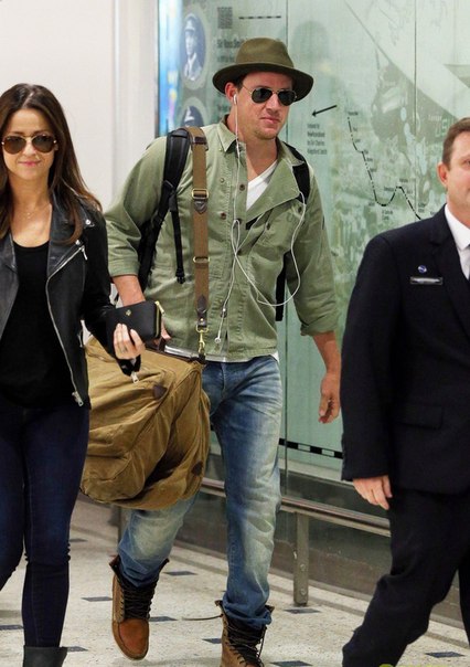 Ченнинг Татум и Джо Мангальелло в аэропорту Сиднея