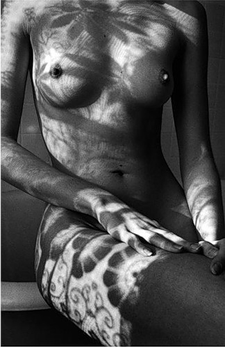 Черно-белые фотографии красивых девушек