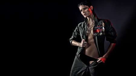 Девушки-красотки. Роковые дамы.