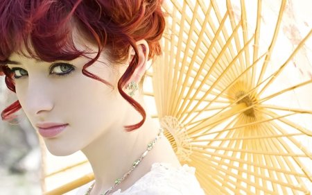 Девушки-красотки. Романтика, да и только.