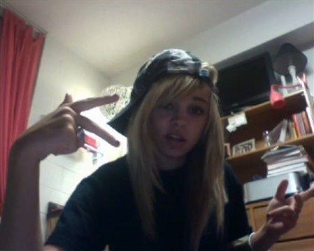 Дурная блондинка с Твиттера