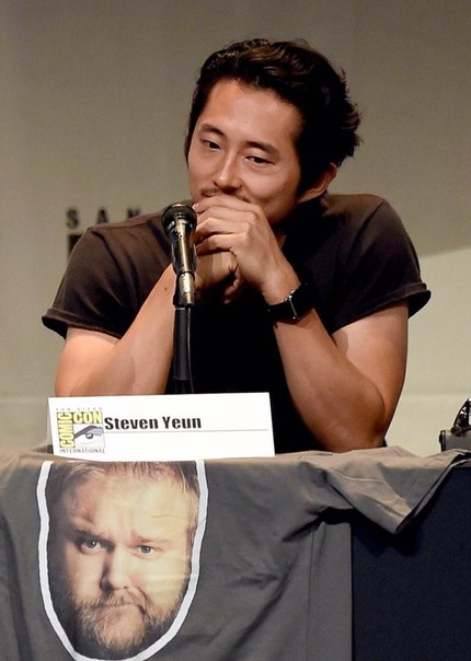 Каст сериала "Ходячие мертвецы" на фестивале Comic